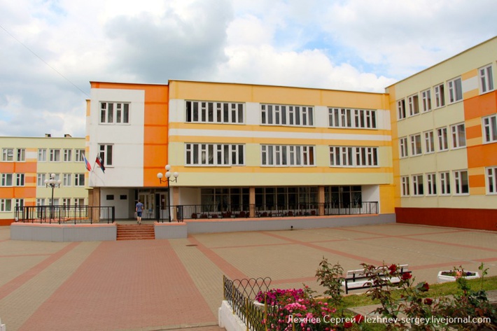 aWMucGljcy5saXZlam91cm5hbC5jb20vbGV6aG5ldl9zZXJnZXkvNTExNDc2ODkvMTEzNjgzNi8xMTM2ODM2XzkwMC5qcGc_X19pZD02MzY3MQ==