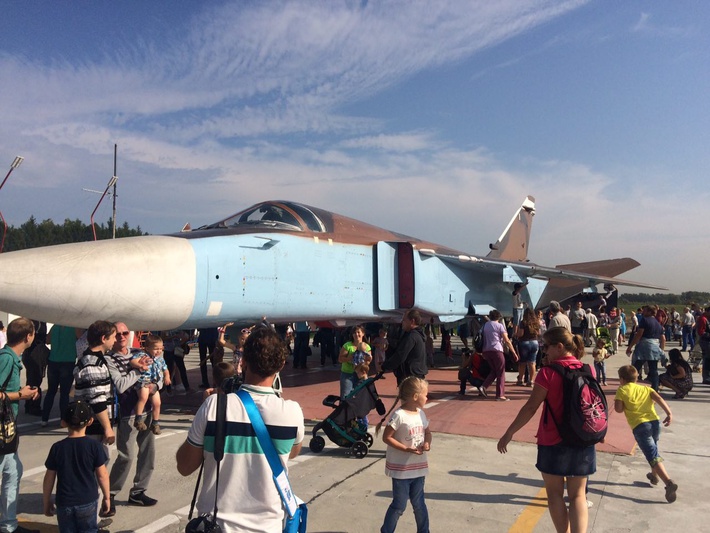 Y3M2MzcyMTYudmsubWUvdjYzNzIxNjU3OC81OTQ3LzE1ZTllcTU1ZkVRLmpwZz9fX2lkPTgxOTAw