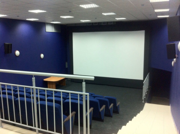 cHAudmsubWUvYzYzMDYxNy92NjMwNjE3ODcxLzQ0M2U3L0JQMFNHalI1dTFBLmpwZz9fX2lkPTgxODk1