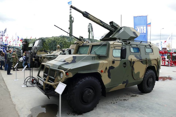 Фото: http://sdelanounas.ru | беспилотный «Тигр» с 30-миллиметровой пушкой