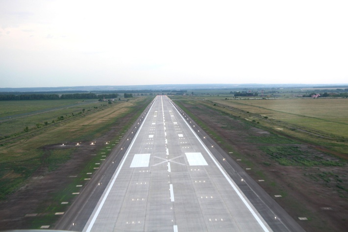 d3d3LmFnYWEucnUvbmV3cy8yMDE2LzA4LzI5L1VmYS8wMDIuanBnP19faWQ9ODI2MDI=