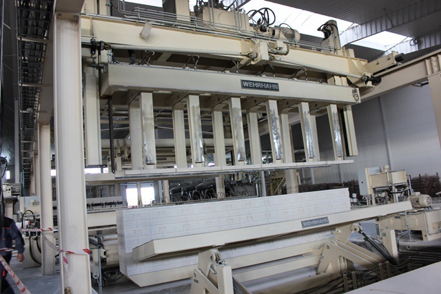 d3d3LmZyZWVrYWxpbmluZ3JhZC5ydS91cGxvYWQvaWJsb2NrL2RlYy9kYW5pc2hldnNraXktbm92eXktemF2b2QtXzIxXy5qcGc_X19pZD04Mjc1Mw==