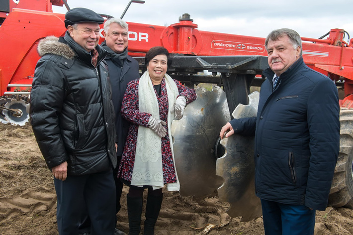 aw52zxn0a2fsdwdhlmnvbs9wb3j0ywwvdxnlcmzpbgvzl2ltywdlcy9frfndota2nc5qcgc