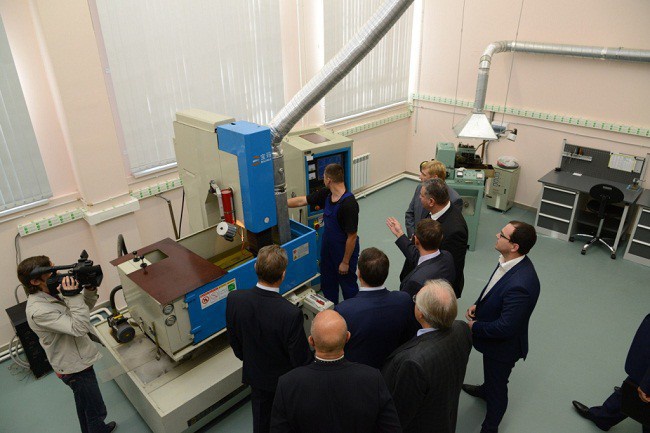 d3d3lnnkzwxhbm91bmfzlnj1l3vwbg9hzhmvoc83lzg3ote0nzu0mzi1mdzfb3jpzy5qcgvnp19fawq9odqymjk