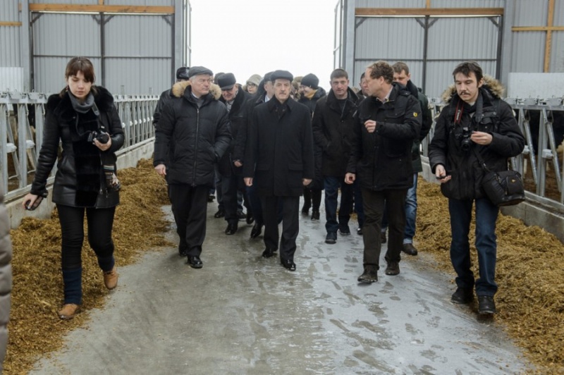 ffcfcd261b104b9eec9022907ec527b4